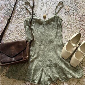 vintage 90's cottagecore floral green romper